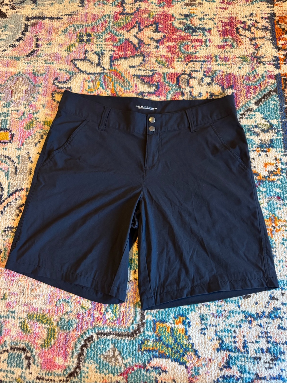 Columbia Women's Black Active 8.5” Bermuda Shorts